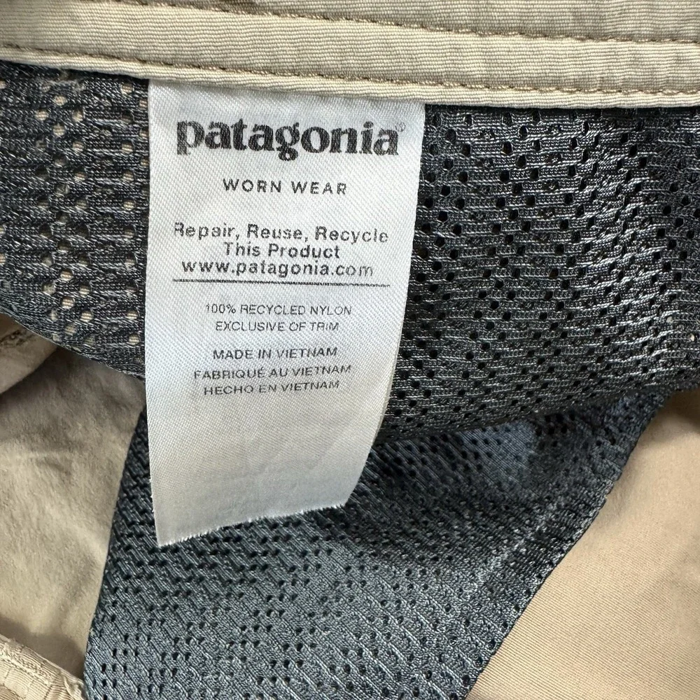Patagonia Mens 40 Brown Wavefarer Cargo Board Shorts Swim Trunks 86650